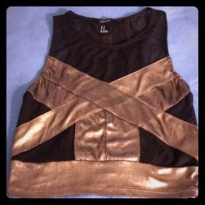 4/$15 Forever 21 Black/gold crop top ❤️